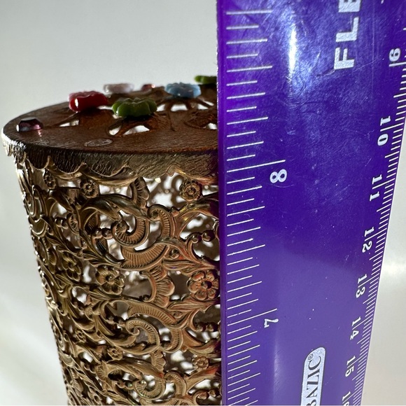 Vintage Gold Filigree Hairspray Can Holder Hollywood Regency Enamel Flowers - Picture 7 of 7